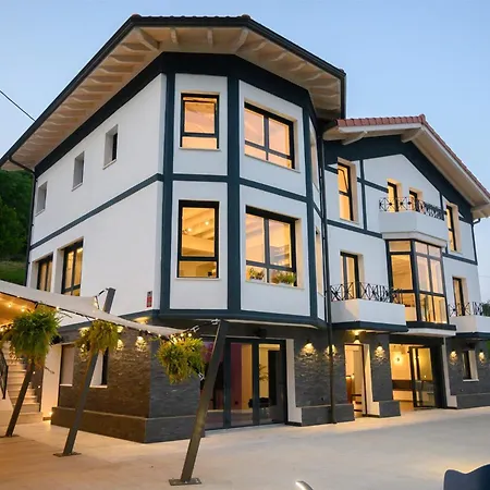 Neguetxea Boutique Hotel *